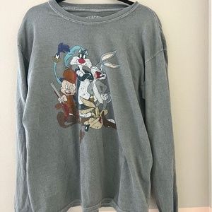 Forever 21 Looney Toons Graphic Long Sleeve